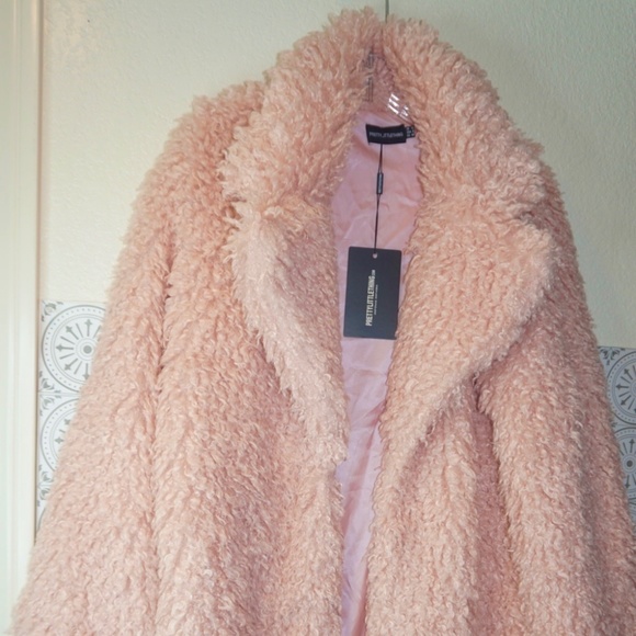 PrettyLittleThing Pink Teddy Coat - Picture 2 of 8